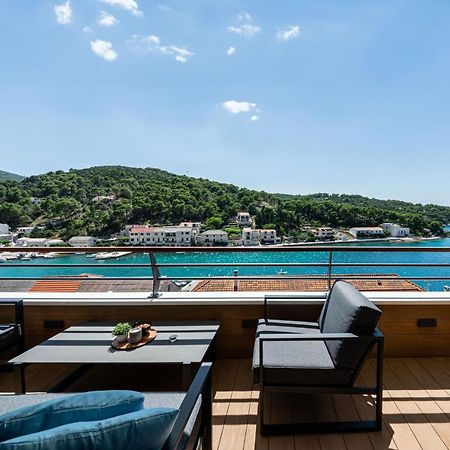 Apartman 7 Povlja  Buitenkant foto