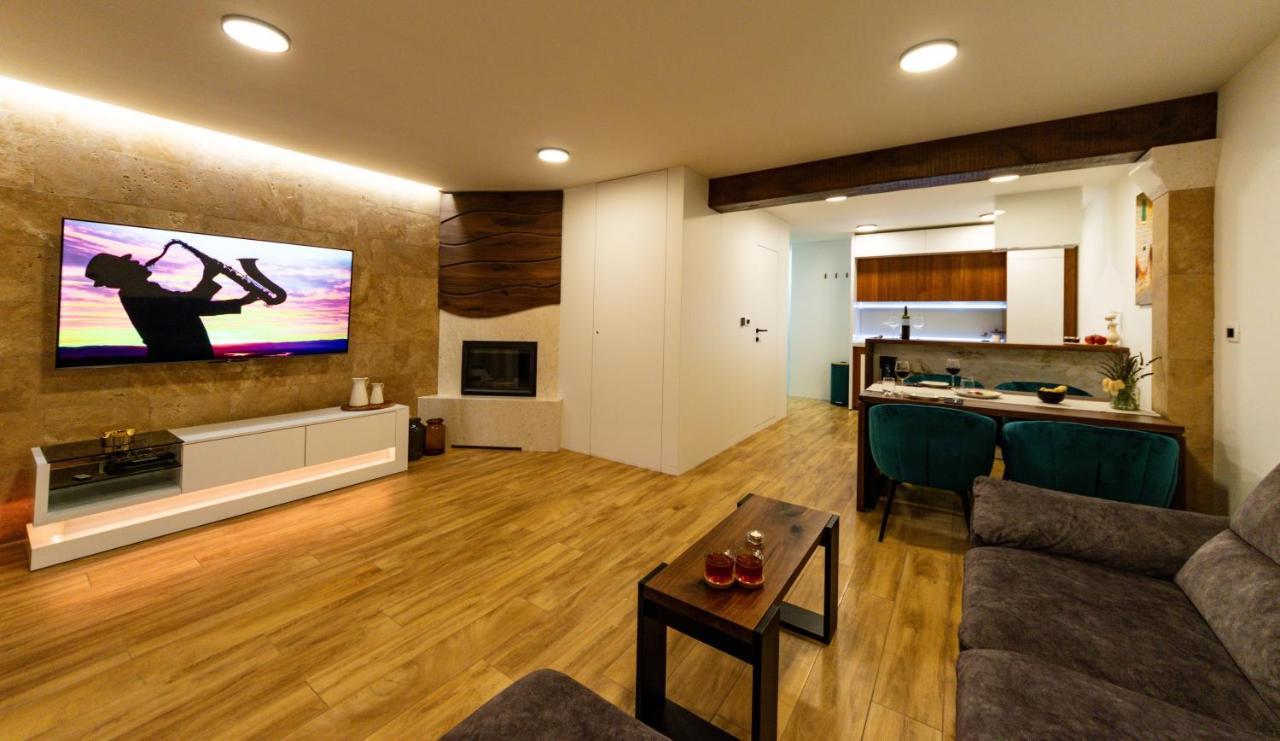 Apartman 7 Povlja  Buitenkant foto