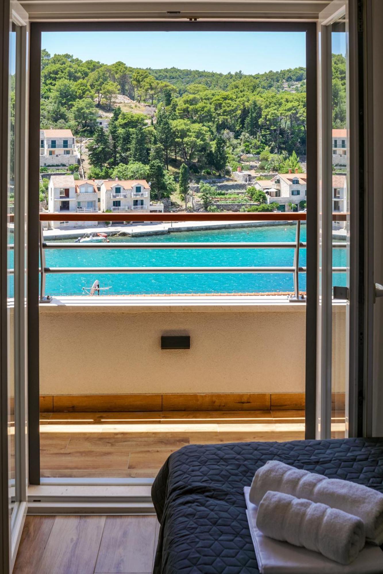 Apartman 7 Povlja  Buitenkant foto